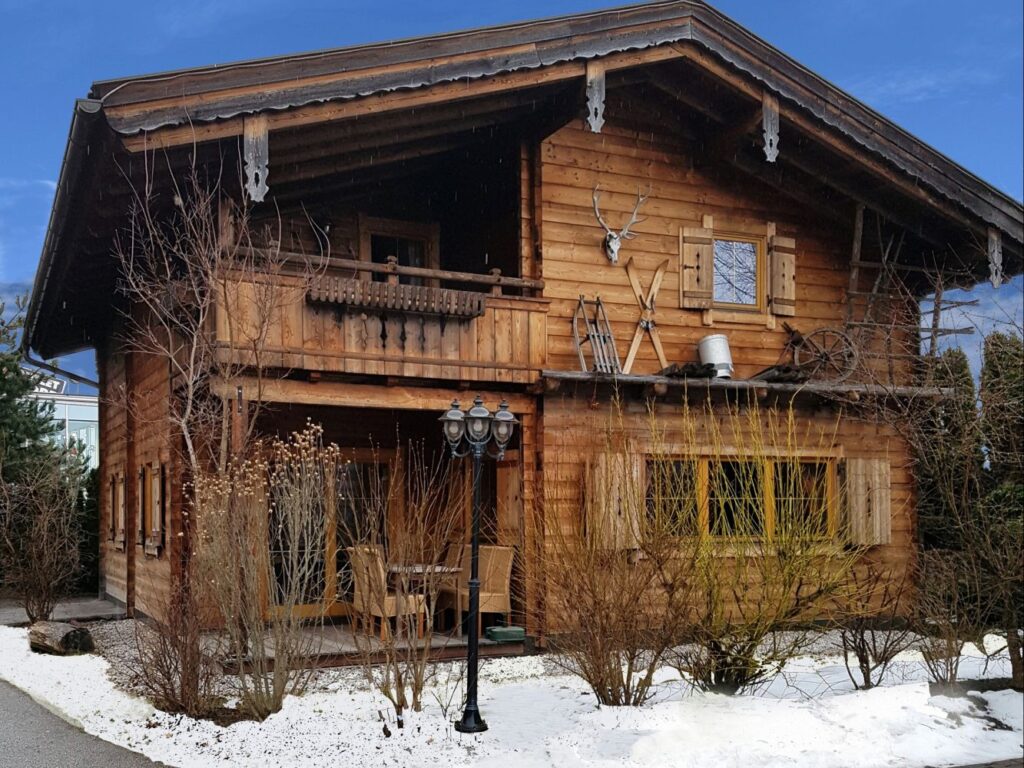 chalet almdorf fügen in zillertal vooraanzicht