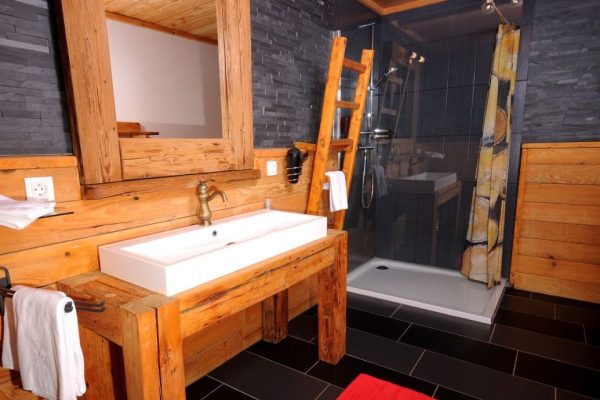 Badkamer van Almchalet Dorfblick