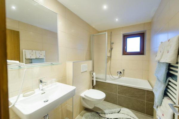 Badkamer van Chalet-appartement Alpine Lodge