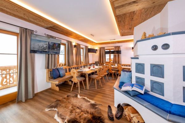 eetzaal bij Chalet Bachgut Berg