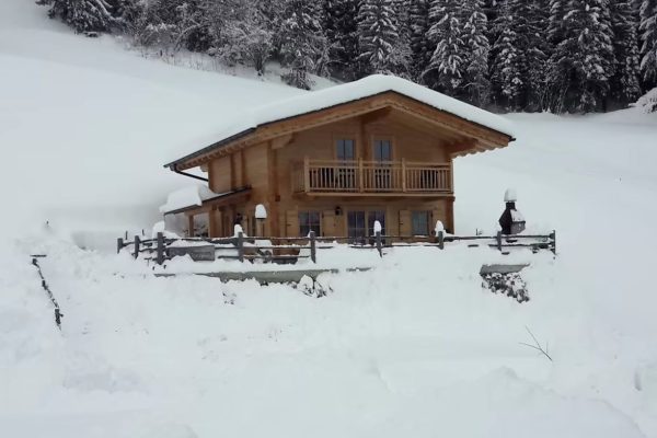 vooraanzicht van Chalet Bergjuwel