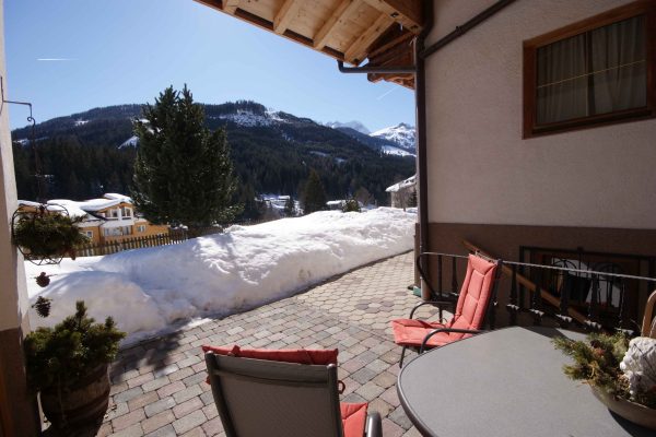 Terras van Skichalet Dengg