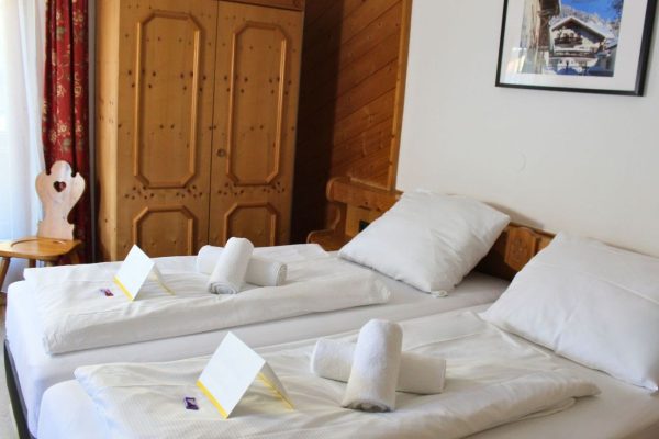Slaapkamer in Chalet Dorferhaus