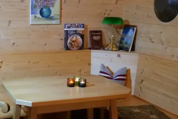 chalet goldwascherhutte in rauris eetgedeelte