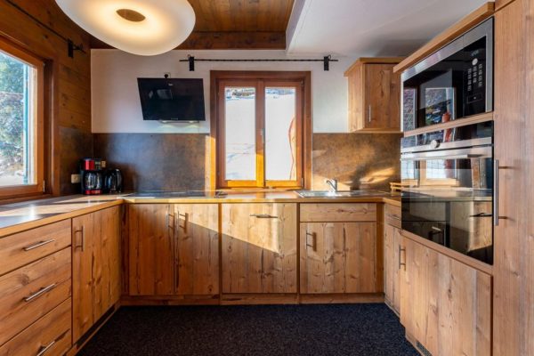 chalet h königsleiten in zillertal keuken