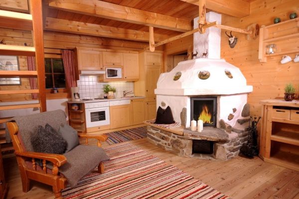 chalet josef speckbacherhutte in mayrhofen woonkamer