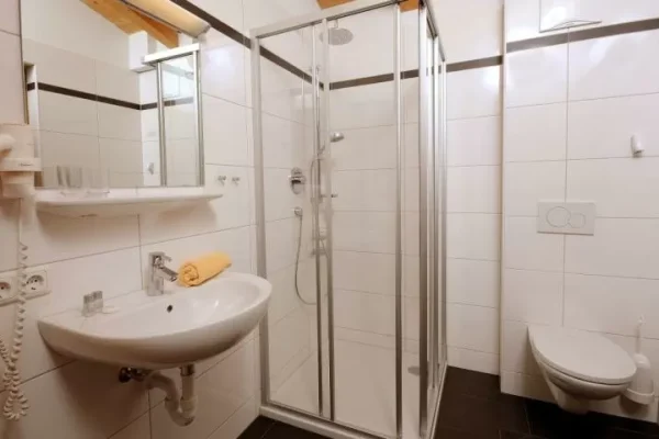 chalet marie in mayrhofen badkamer
