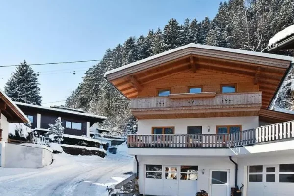 chalet marie in mayrhofen vooraanzicht
