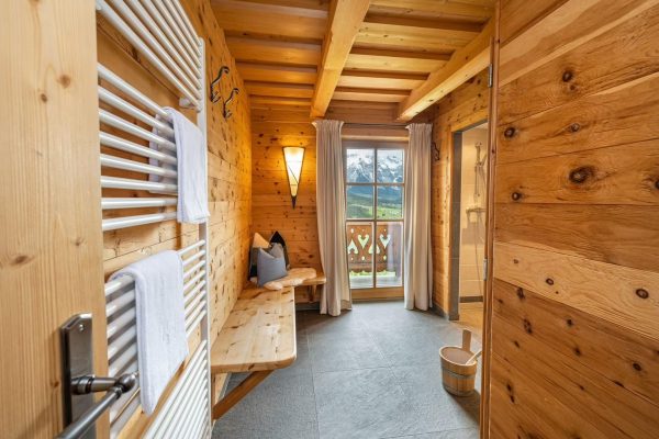 chalet miterspitz in pichl bei schaldming sauna