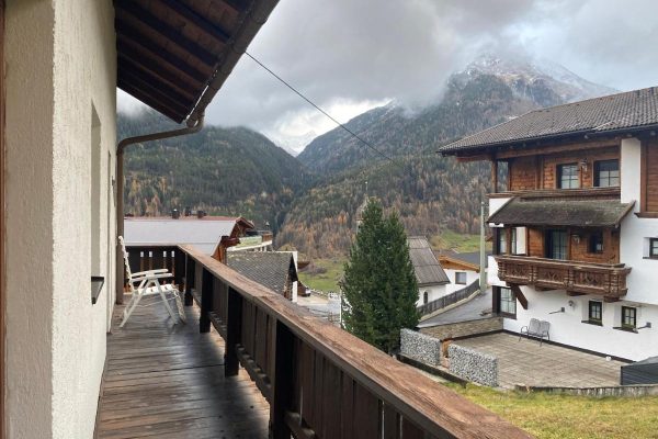 Balkon van Chalet Mountain Lodge