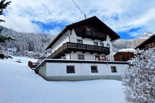 buitenaanzicht van Chalet Mountain Lodge