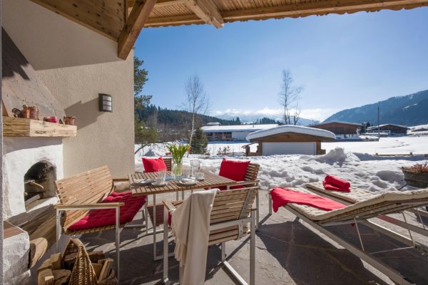terras van Chalet Skida