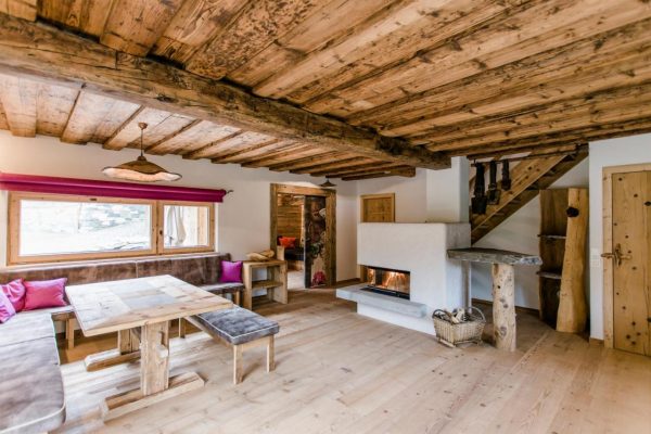 Woonkamer bij Chalet Wildberg