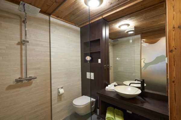 badkamer bij Hotel Panther