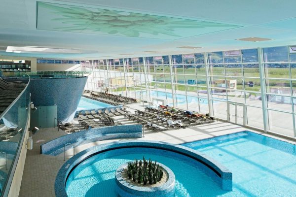 binnenzwembad van Hotel Tauern Spa