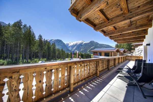 Balkon met prachtig uitzicht bij nationalpark chalet malhamhorn
